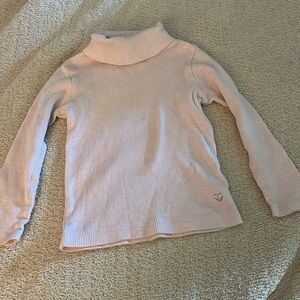 2T girls Turtleneck